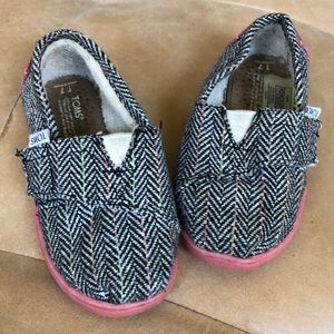 TOMS Herringbone T7 Toddler shoes
